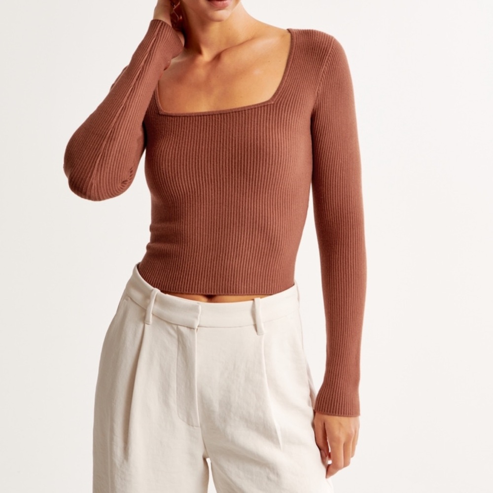 NWOT Abercrombie square neck top